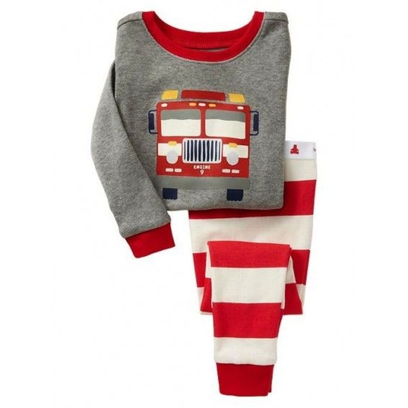 GAP Other - NWT Baby Gap gray red FIRETRUCK pajamas engine 9